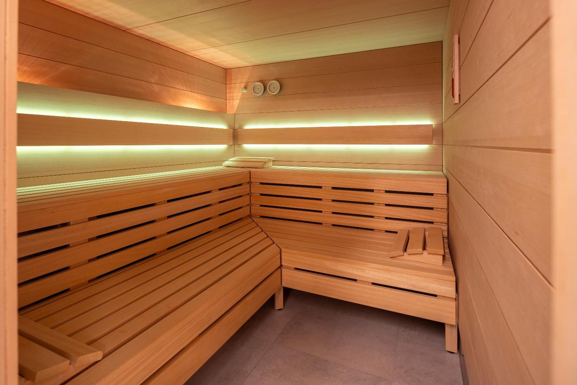 Landhotel Gasthof Wittstaig Gundelfingen  ภายนอก รูปภาพ
