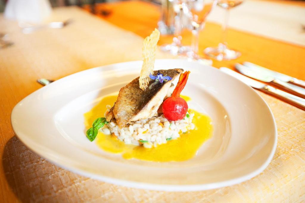 Landhotel Gasthof Wittstaig Gundelfingen  ภายนอก รูปภาพ