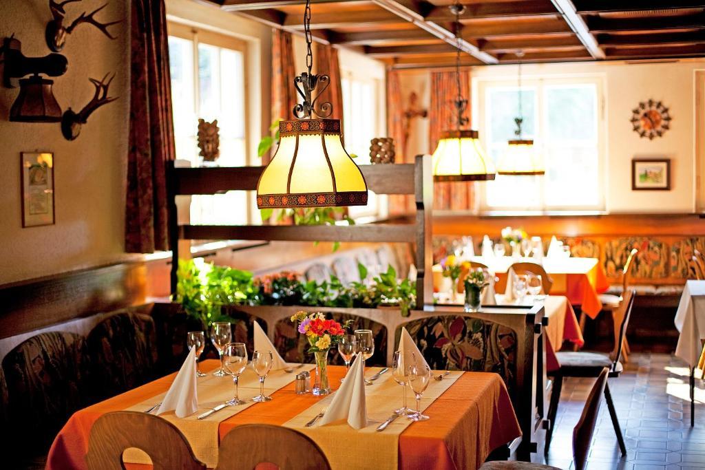 Landhotel Gasthof Wittstaig Gundelfingen  ภายนอก รูปภาพ